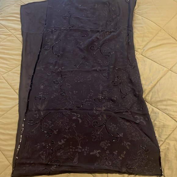 Black embroidered and beaded shawl./ wrap O/S - Picture 4 of 7